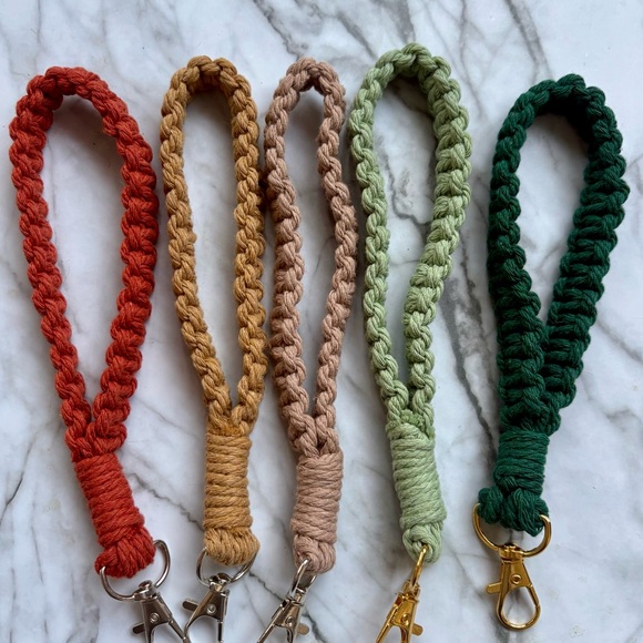 Handmade Red Rope Keychain - Picture 2 of 2